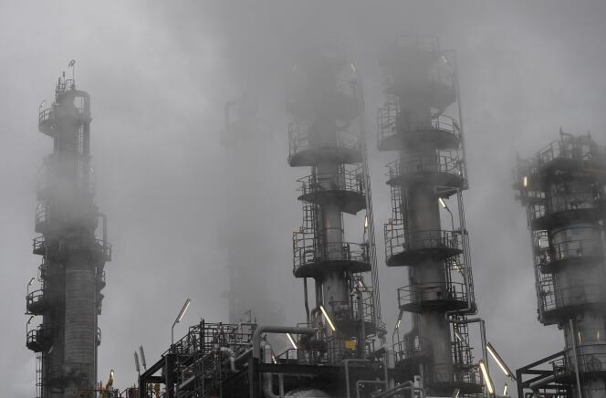 Une raffinerie Total, géant français de la pétrochimie, le jour de l’inauguration du projet de modernisation du site, à Anvers, en Belgique, le 30 novembre 2019.