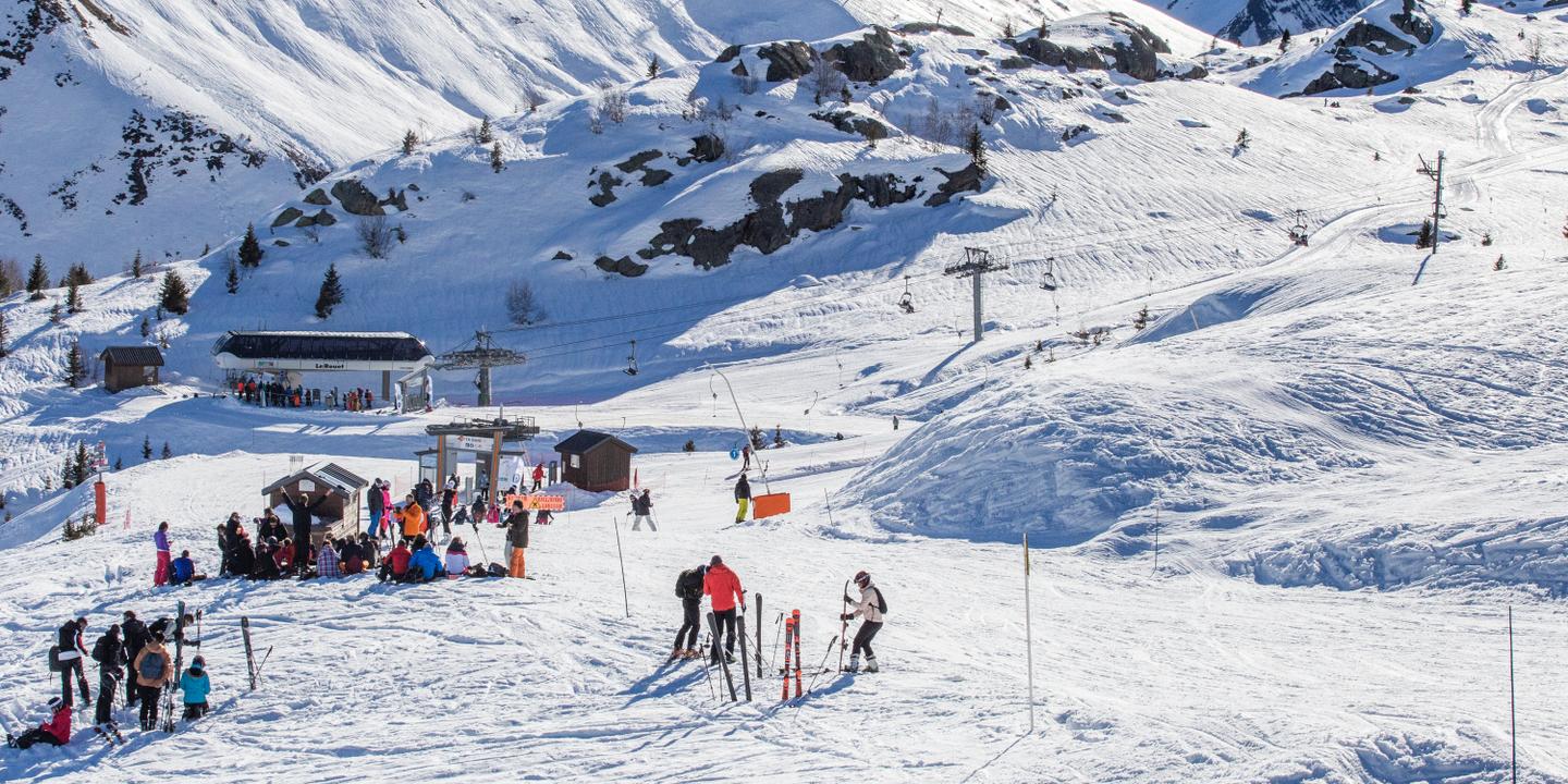 Les Meilleures Chansons Pour Le Ski Au ski, la saison de la flambée des prix : « On se prend l'inflation de  partout »