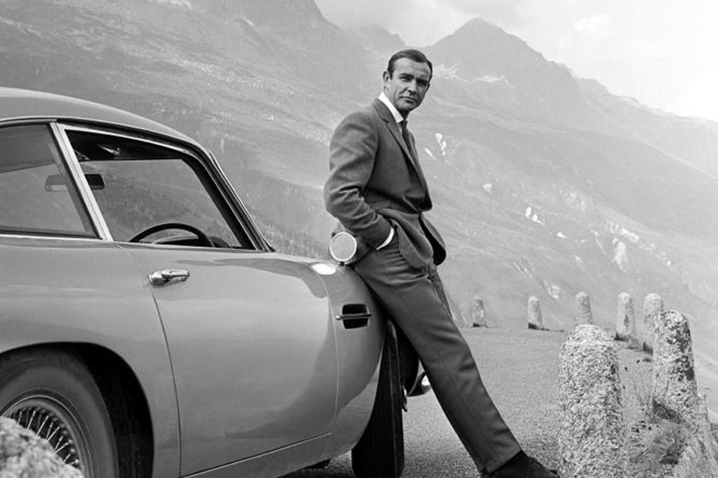 007 producers to receive honorary Oscars with Quincy Jones and Richard Curtis