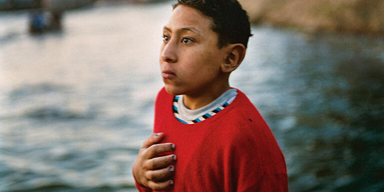 Egypte, Qanater, 2004
Qanater, banlieue nord du Caire.
Enfant au bord du Nil, le jour de la fête de Sham en Nessim (la fête du printemps).