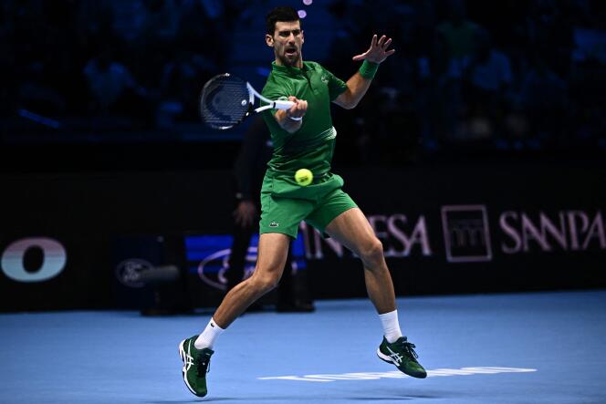 Novak Djokovic, lors de sa demi-finale des Masters contre Taylor Fritz, samedi 19 novembre 2022, à Turin (Italie). 