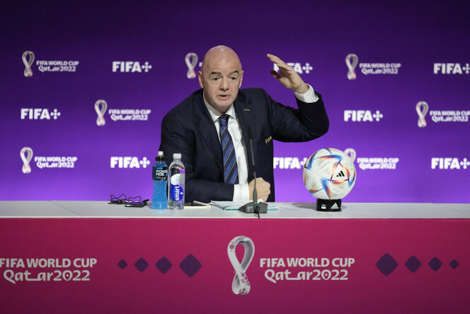 Le président de la FIFA, Gianni Infantino, samedi 19 novembre 2022, lors d’une conférence de presse, à Doha. 