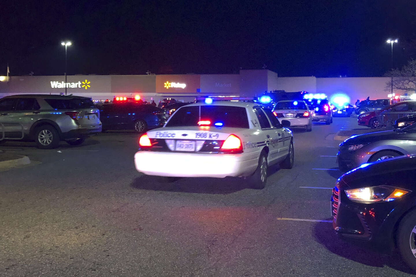 Aux Etats-Unis, une fusillade dans un supermarché Walmart fait six morts