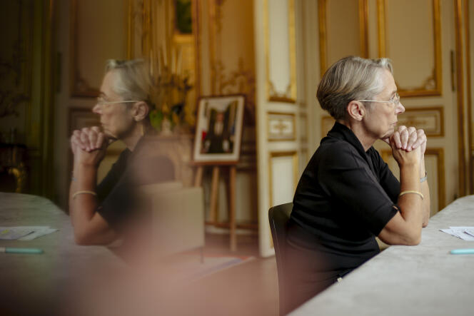 Elisabeth Borne lors d’un entretien à Matignon, à Paris, le 1er août 2022.
