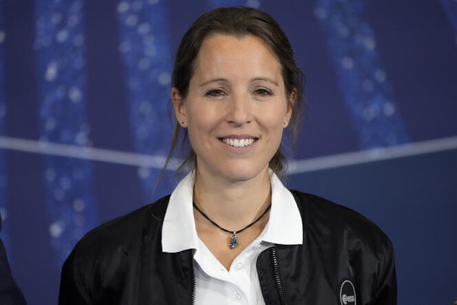 Sophie Adenot, membre de la nouvelle classe d’astronautes de l’ESA, au Grand Palais éphémère, à Paris, le 23 novembre 2022.
