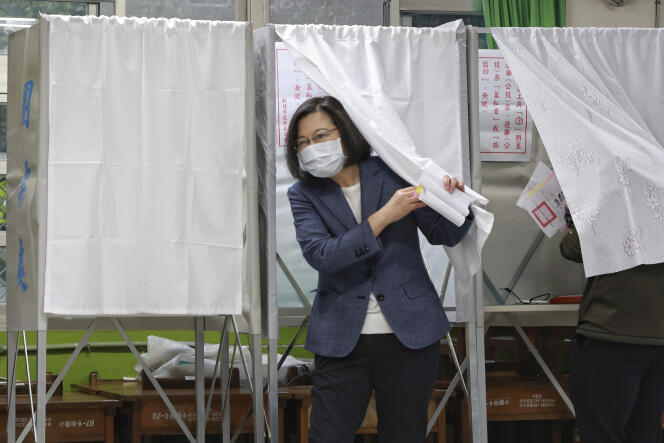 President Tsai Ing-wen votes at a polling station in New Taipei City, Taiwan, on November 26, 2022.