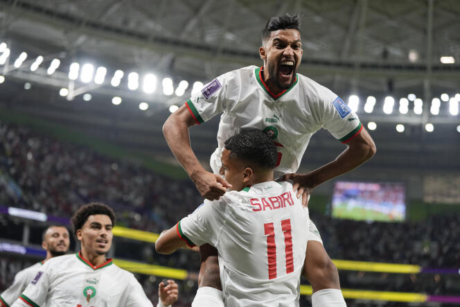 Los jugadores marroquíes celebran el primer partido contra Bélgica el domingo (27 de noviembre) en Doha. 