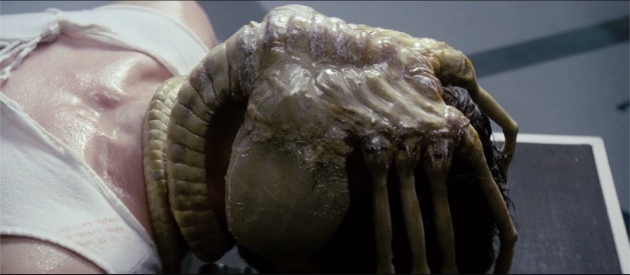 Une des scènes les plus marquantes d’« Alien » se déroule dans un bloc opératoire.