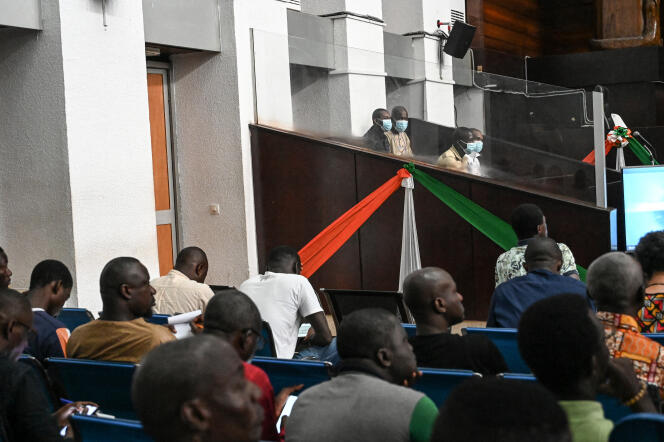 Les quatre accusés du procès des attentats de Grand-Bassam, à Abidjan, le 30 novembre 2022. 