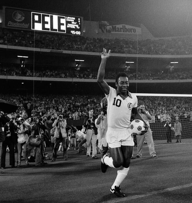Pelé en maillot des Cosmos de New York, le 24 août 1977.