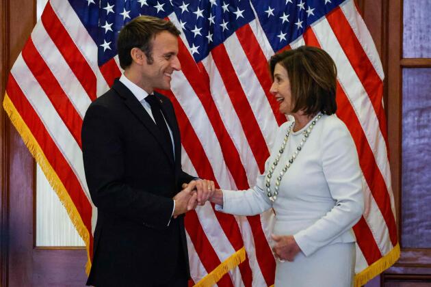Speaker of the House Nancy Pelosi welcomes French President Emmanuel Macron before a joint press conference at the US Capitol on December 1.