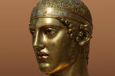 L’« Aurige de Delphes », une grande statue en bronze qui livre ses derniers secrets
