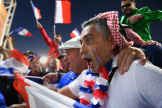 Des supporteurs français, avant le match France-Danemark, à Doha, le 26 novembre 2022.