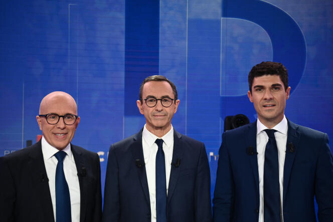 (De gauche à droite) Le député Eric Ciotti, le député et secrétaire général du parti Les Républicains Aurélien Pradié et le président du groupe au Sénat Bruno Retailleau, candidats à la présidence de LR, à Paris, le 26 novembre 2022.