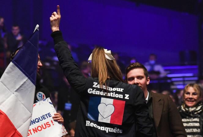 Pendant le rassemblement marquant le premier anniversaire du parti Reconquête !, à Paris, le 4 décembre 2022.