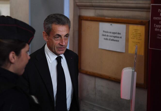 Nicolas Sarkozy, à son arrivée à la cour d’appel de Paris, le 5 décembre 2022.  