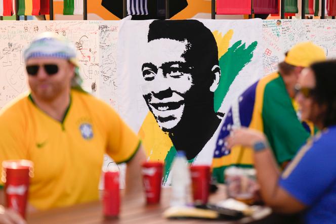 A photo of Pelé is shown in a fan zone before the World Cup match between Brazil and South Korea, Monday, Dec. 5, 2022, in Doha (Qatar).