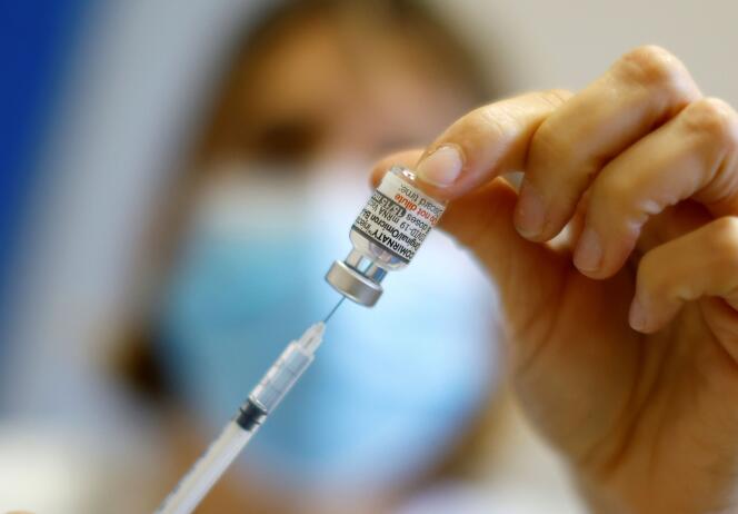 De Franse autoriteiten hebben toestemming gegeven voor het toedienen van het Pfizer-BioNTech-vaccin aan kinderen die risico lopen op ernstige complicaties.