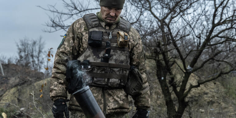 Région de Donetsk, Donbas, Ukraine, le 28/11/2022

Les artilleurs d’une unité derégiment d’assaut visent les positions russes qui leur font face avec un mortier de 82 mm.

Photo Laurent Van der Stockt pour Le Monde