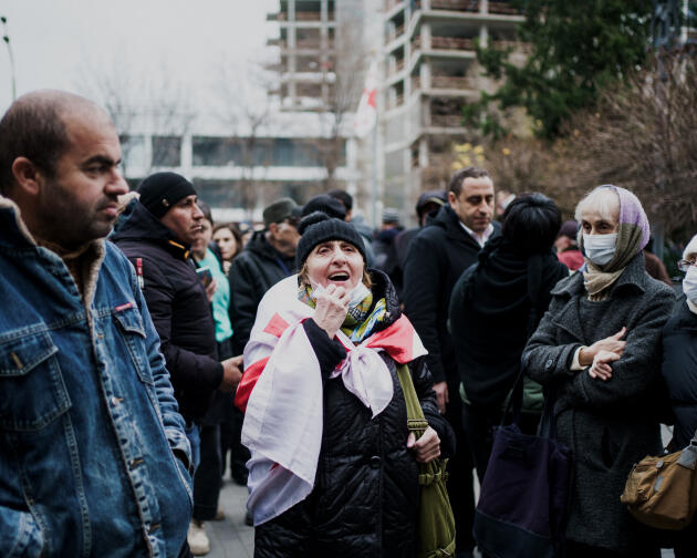 Natela Sanikidzé, ancienne ouvrière de 69 ans, lors de la manifestation de soutien à Mikheïl Saakashvili à Tbilissi (Georgie), le 9 décembre 2022.