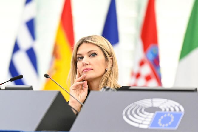 L’eurodéputée grecque Eva Kaili, l’une des quatorze vice-présidents du Parlement européen, assiste à une session de l’institution, à Strasbourg, le 22 novembre 2022.