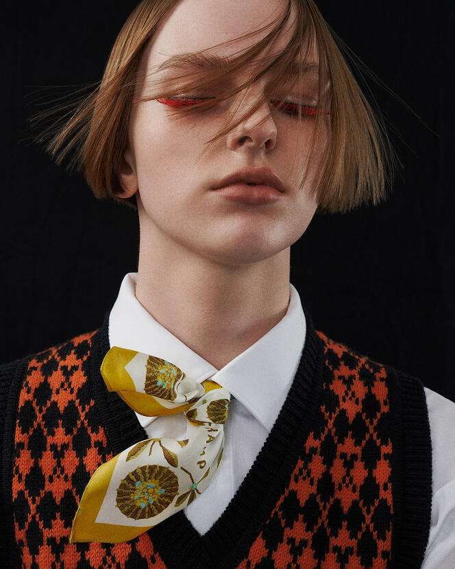 The silk scarf is squarely coming back in style