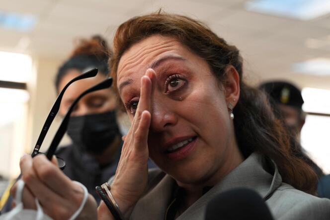L'ex procuratore dell'Ufficio del procuratore speciale contro l'impunità (FECI), Virginia Labarra, all'annuncio della sua condanna a quattro anni di reclusione, a Quetzaltenango (Guatemala), il 16 dicembre 2022.