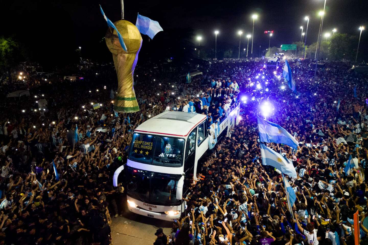 Argentina team back home after World Cup win