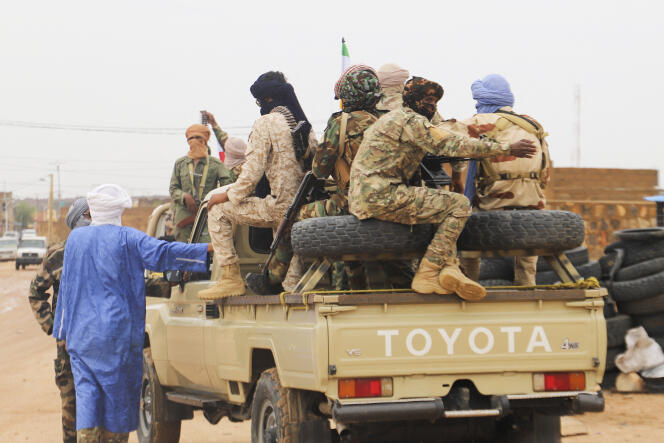 Une patrouille de combattants de la Coordination des mouvements de l’Azawad (CMA), à Kidal (Mali), le 28 août 2022.