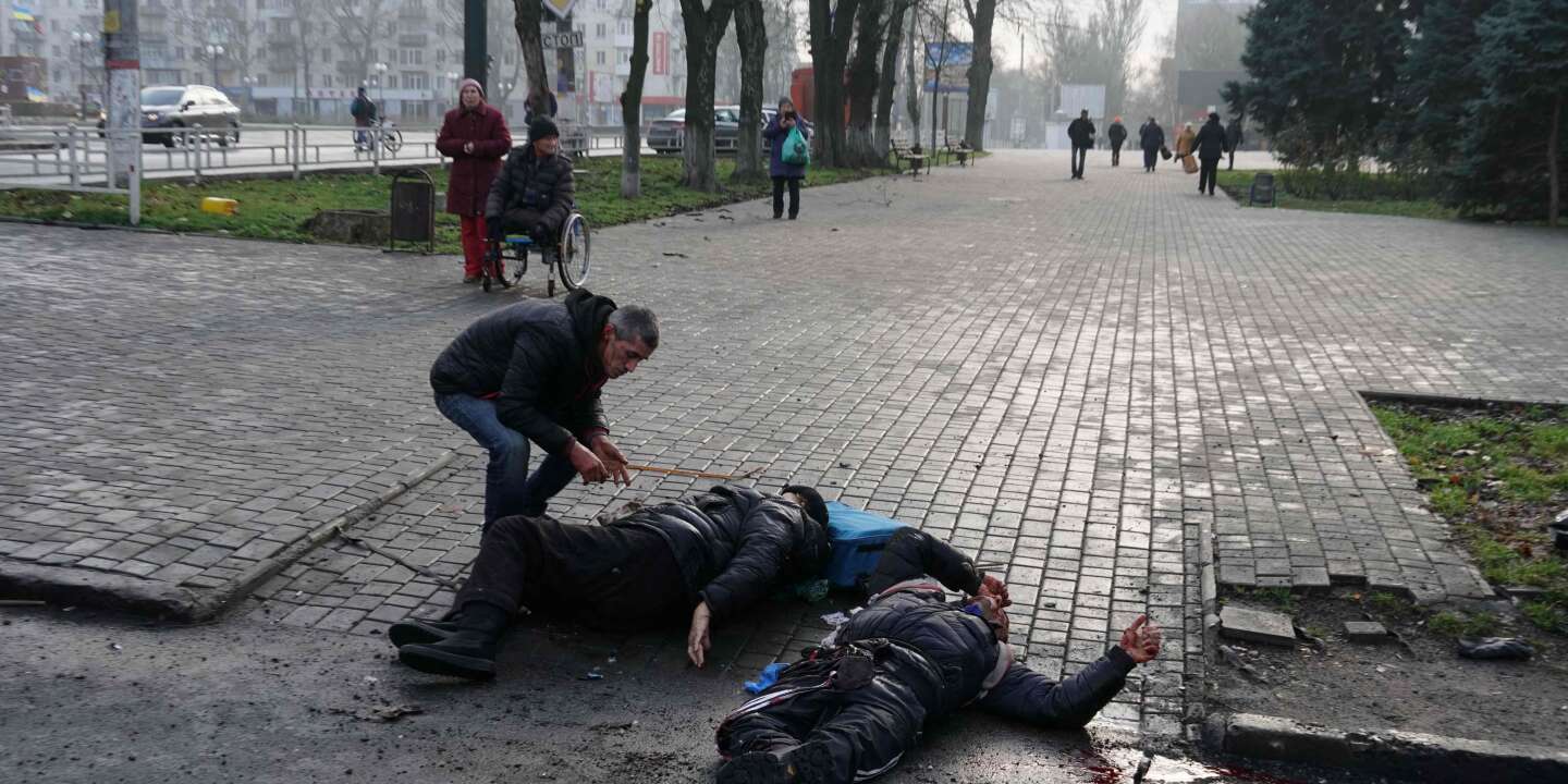 At least five people were killed and twenty wounded in Russian bombings in Kherson