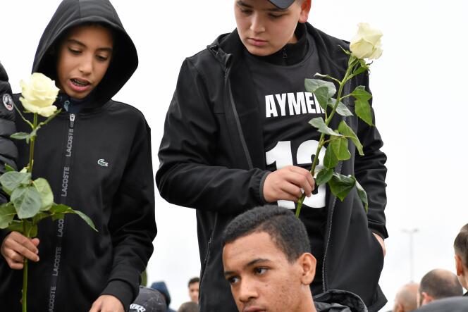 El 20 de diciembre se organizó en Montpellier una marcha en homenaje a Aymen, poco antes del funeral de la adolescente.