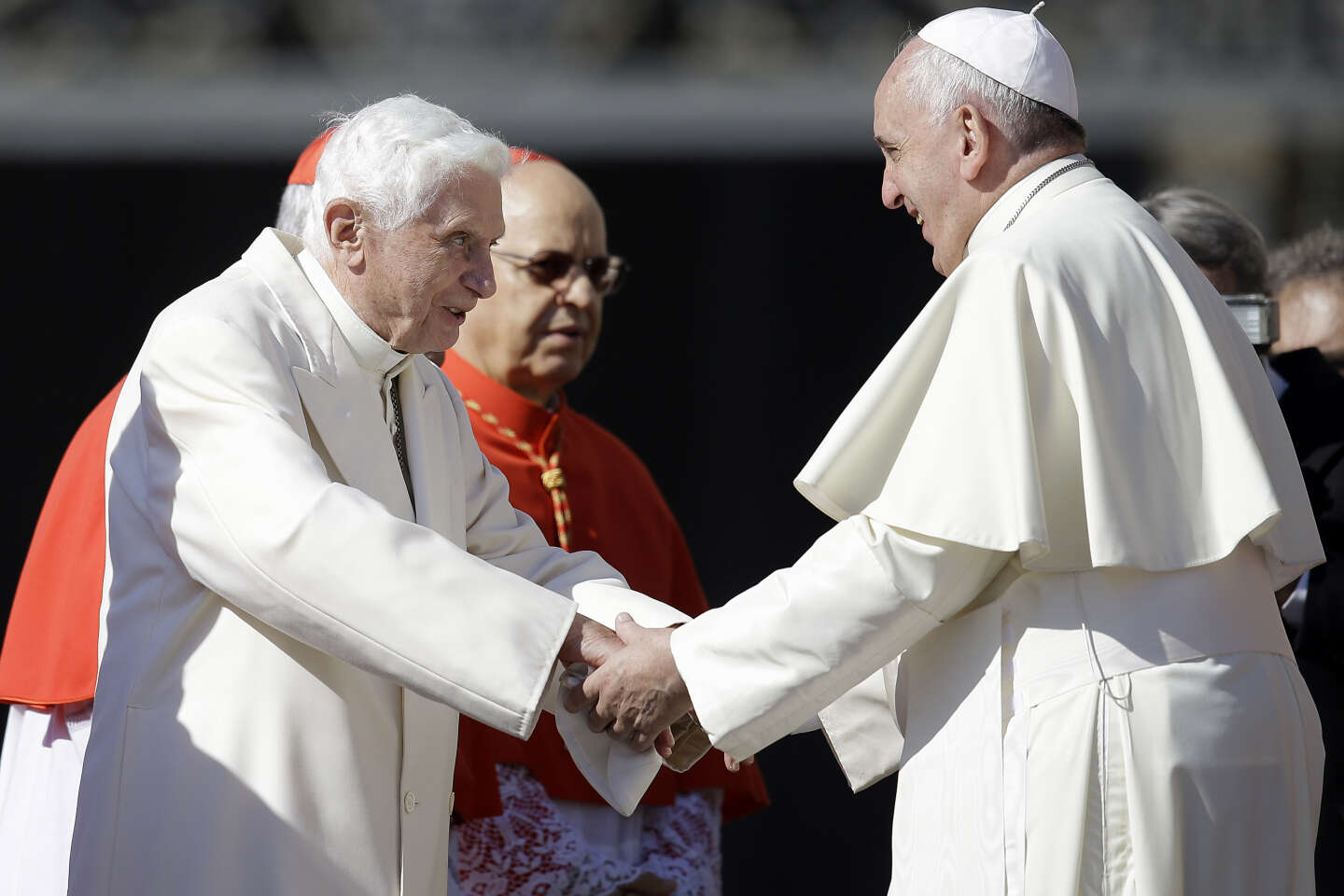 Benedict XVI and Francis, an unusual cohabitation between two popes