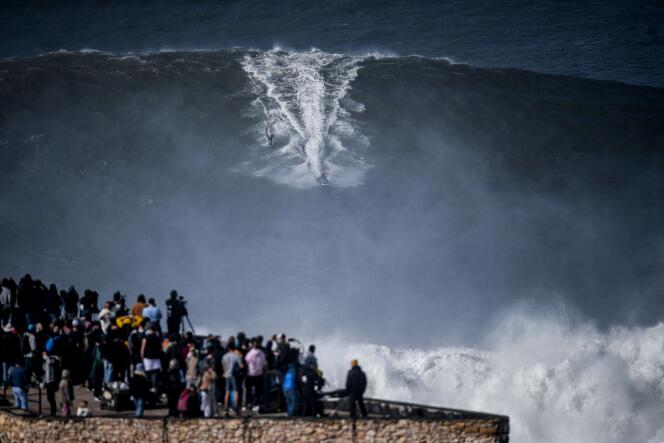 El deporte de Praia do Norte, en Nazaré (Portugal), el 25 de febrero de 2022. Aquí perdió la vida el surfista brasileño Marcio Freire, el 6 de enero de 2023.