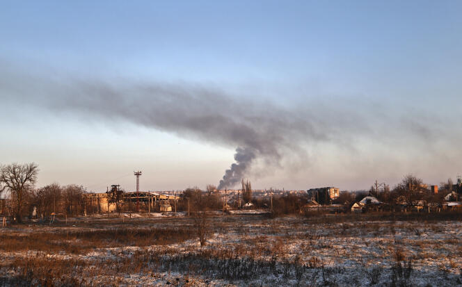 La ville de Soledar (Ukraine) après une série de bombardements russes, le 8 janvier 2023.