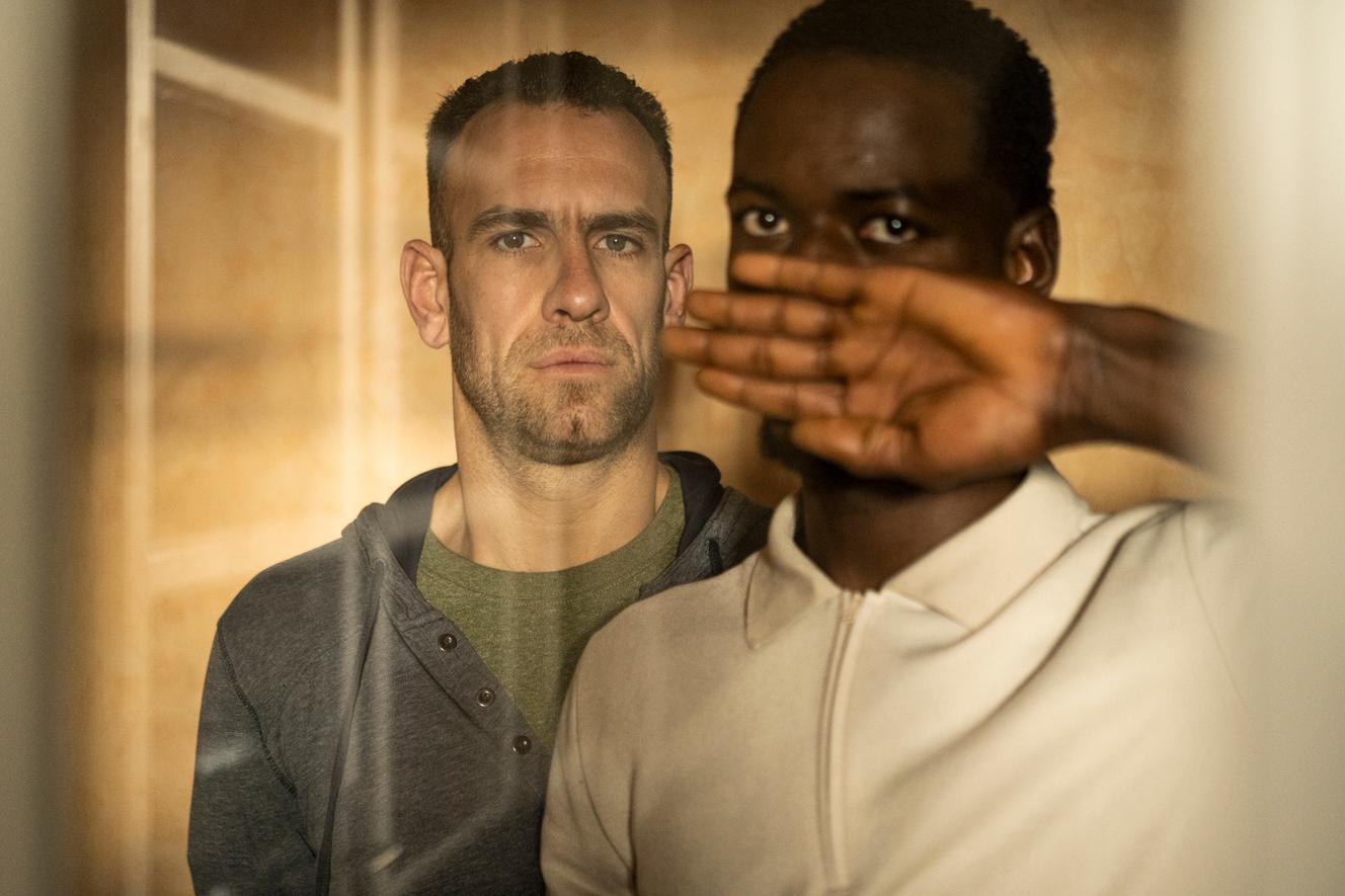 Fodé et son patron, Julien Kabouche, à Charleville-Mézières, le 7 janvier 2023.