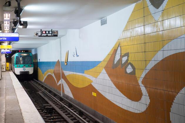 Le terminus La Courneuve (Seine-Saint-Denis) de la ligne 7 du métro parisien.