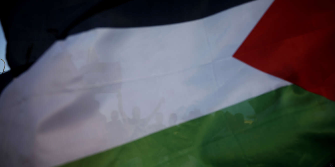 Israel's Ben-Gvir bans Palestinian flag-flying in public