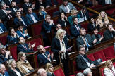 Marine Le Pen profite du débat sur les retraites pour défendre sa politique nataliste
