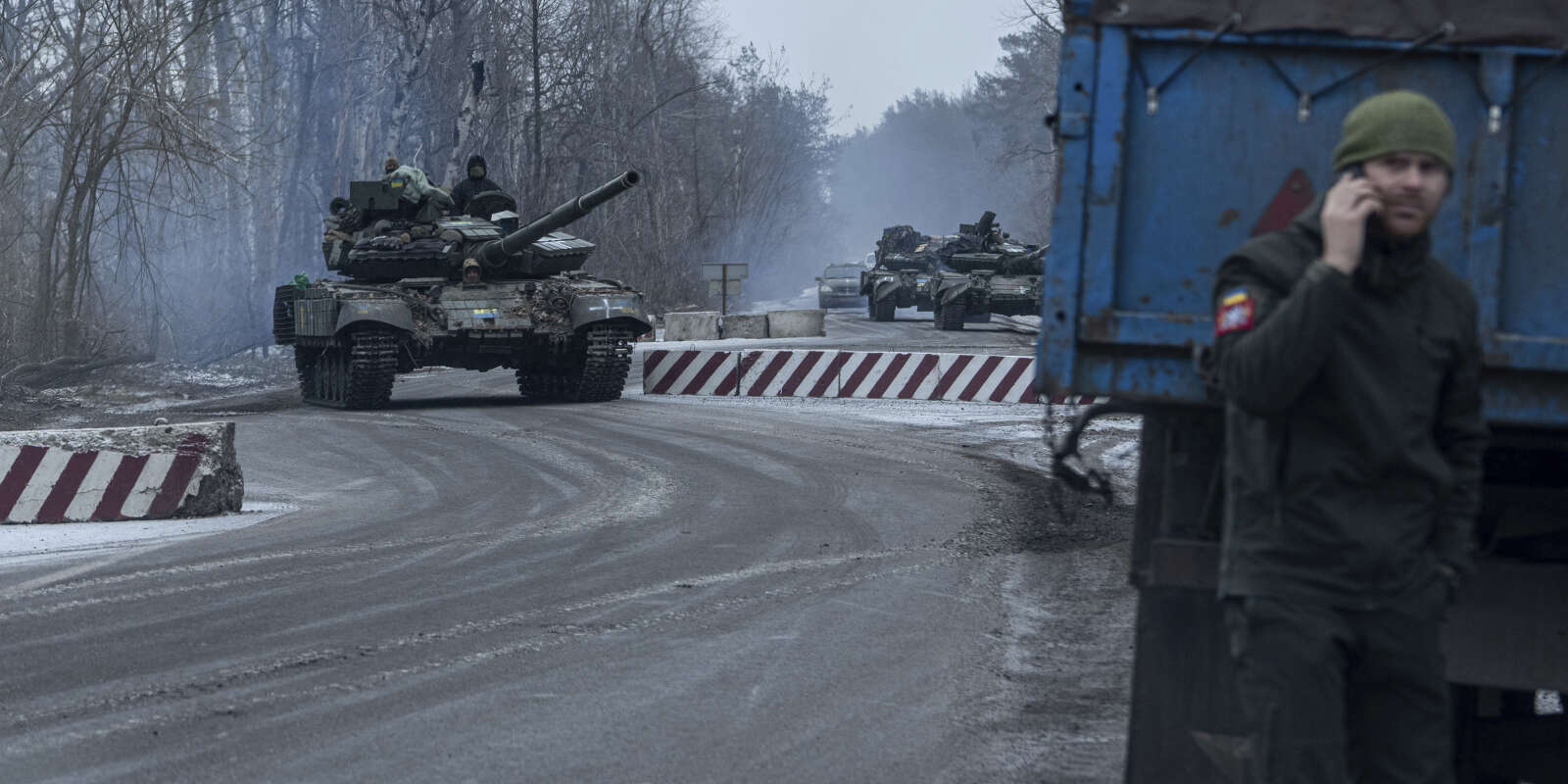 Des chars de l’armée ukrainienne, dans la région de Donetsk, à l’est de l’Ukraine.