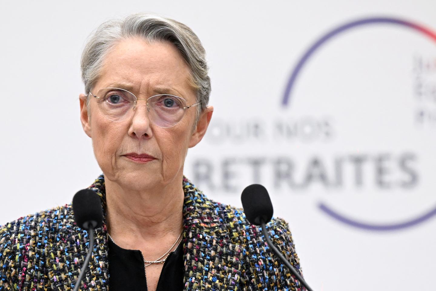 un proyecto “promover el progreso y la justicia social”, según Elisabeth Borne