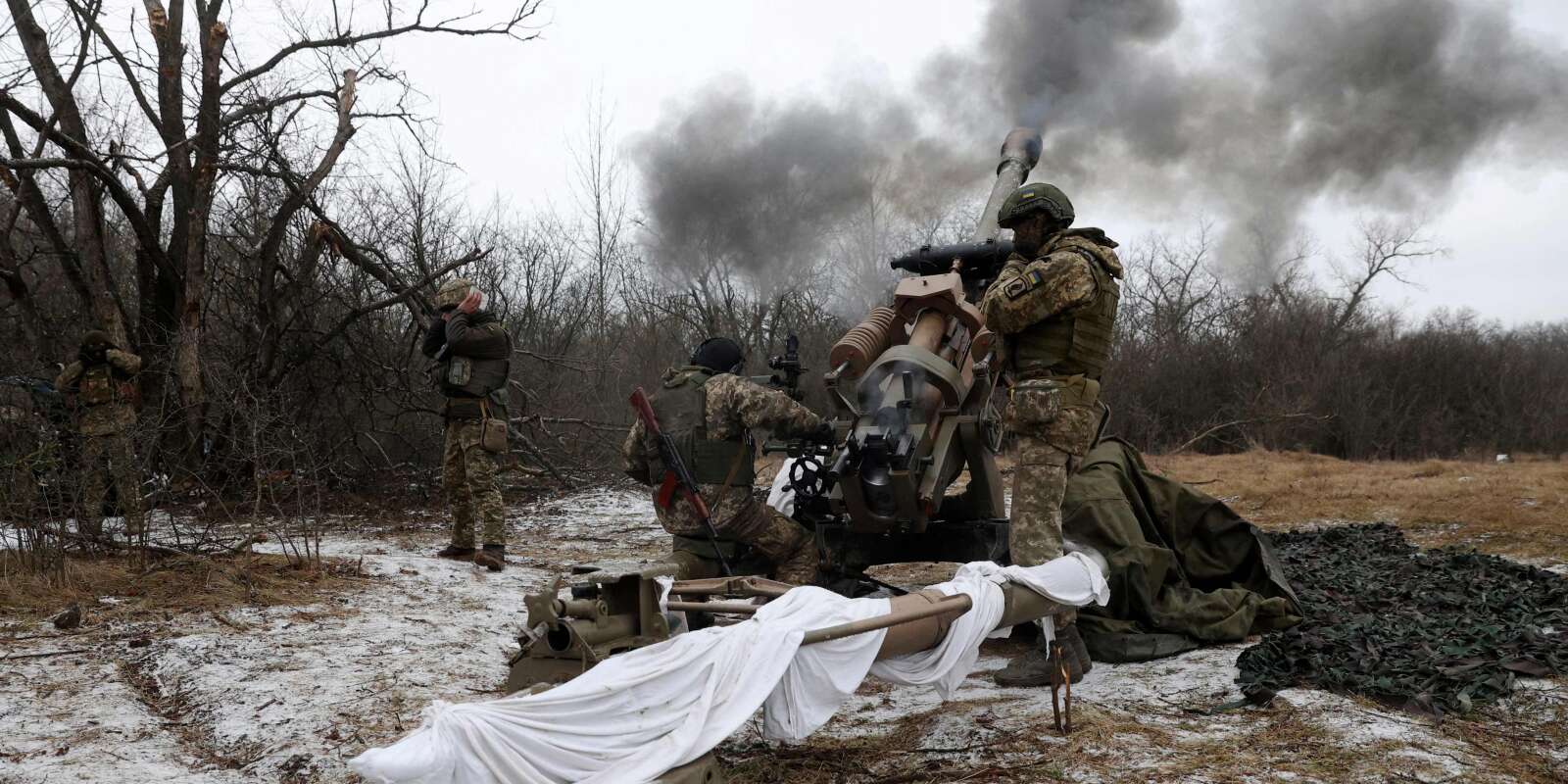 Des soldats ukrainiens dans l’oblast de Louhansk, dans l’est de l’Ukraine, le 16 janvier.