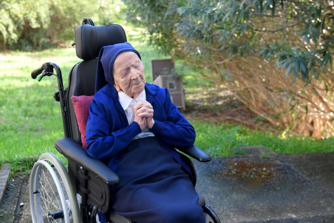 Sœur André, à la veille de son 117e anniversaire, le 10 février 2021.