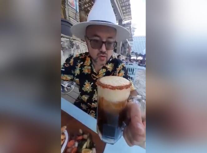 Maxim Vassiliev, diputado de la región de Kursk (Rusia) en una playa de México, en un video subido a Telegram, el 7 de enero de 2023.