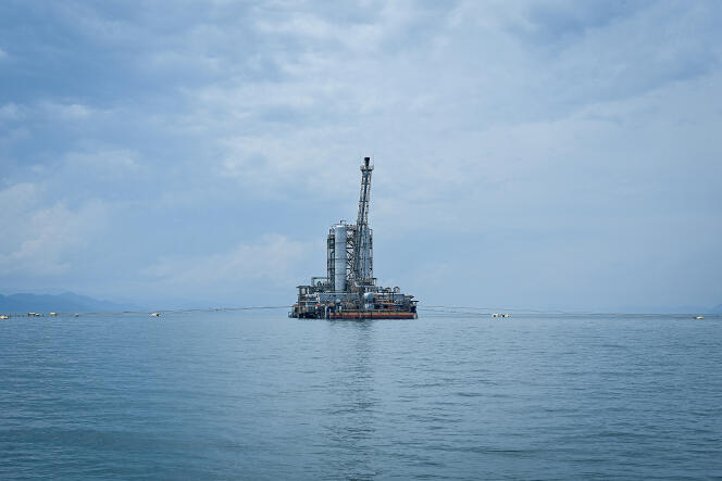 Una plataforma de extracción de gas en el lago Kivu, en noviembre de 2021.