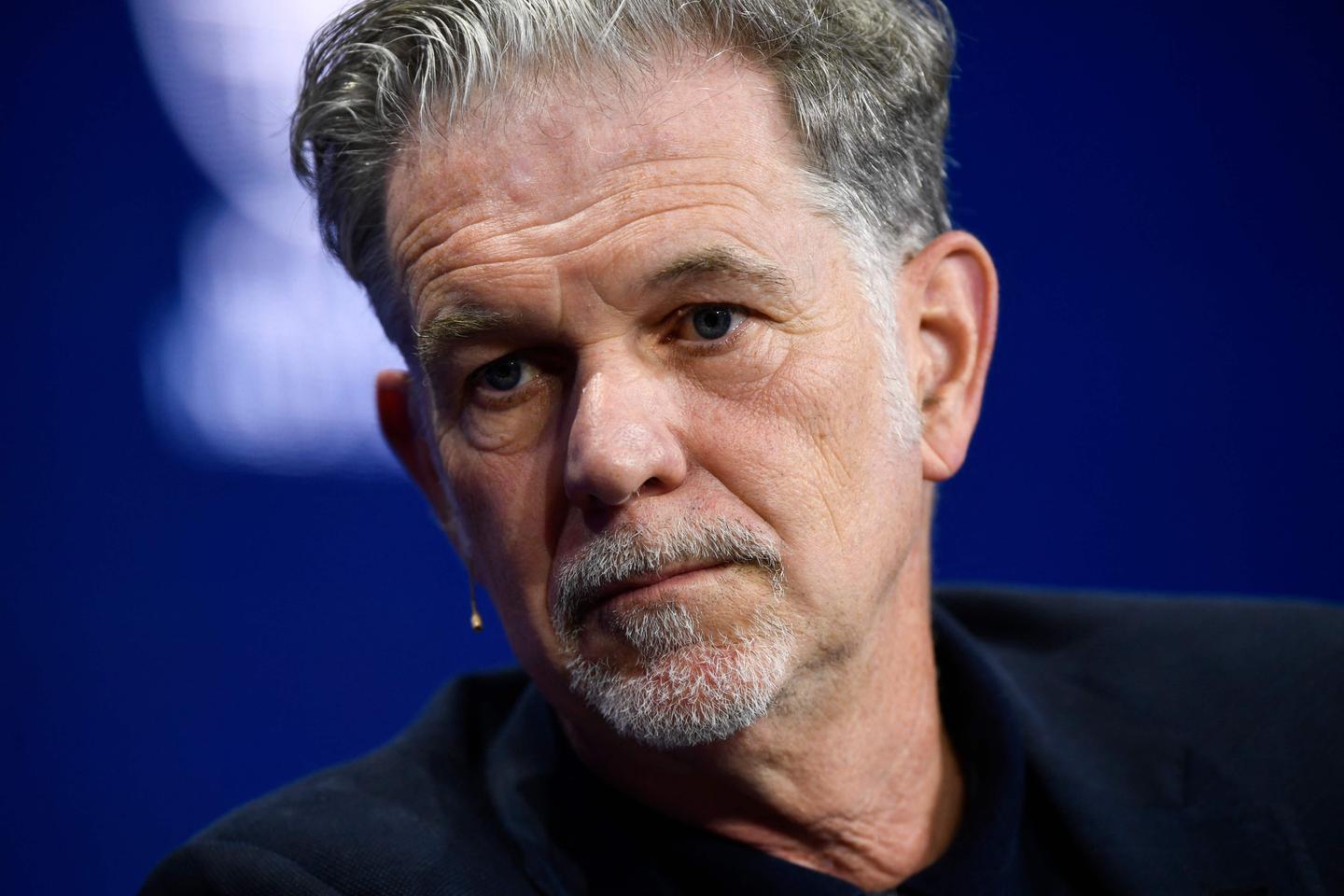 netflix-founder-leaves-operational-management-after-a-very-difficult