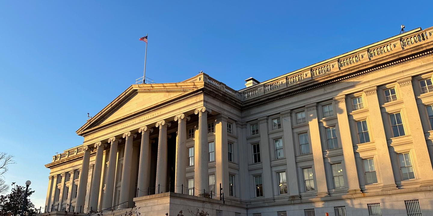 us-treasury-takes-extraordinary-measures-to-avoid-looming-default-as