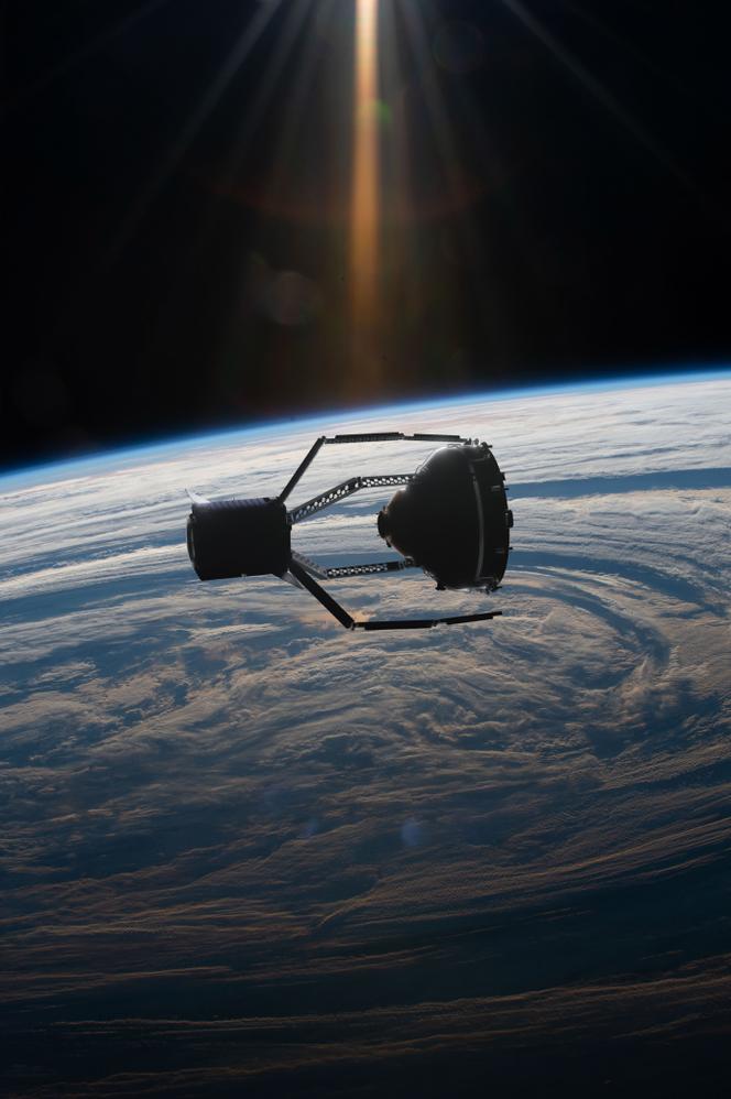 In 2025, the first active debris-clearance mission, ClearSpace-1, will de-orbit a secondary payload adapter from Europe's Vega launch vehicle, before carrying it off for re-entry into the atmosphere.