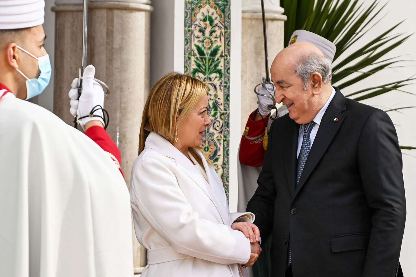 Giorgia Meloni à Alger pour lancer sa politique méditerranéenne