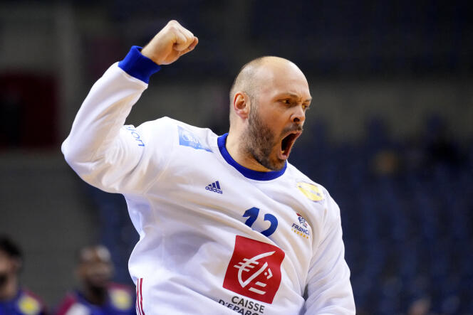 Vincent Gérard lors du Championnat du monde de handball au match France contre Monténegro à Cracovie (Pologne) le 18 janvier 2023.