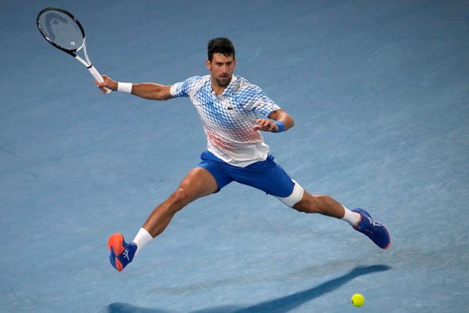 Le Serbe Novak Djokovic à Melbourne, lors du quart de finale de l’Open d’Australie face au Russe Andrey Rublev, le 25 janvier 2023. 
